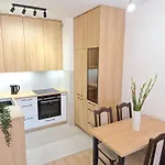 Loft 24 - Prywatny Parking Nawet Na Samochody Dostawcze, F-ra Vat Apartment Stettin