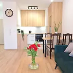 Apartment Loft 24 - Prywatny Parking Nawet Na Samochody Dostawcze, F-ra Vat Stettin