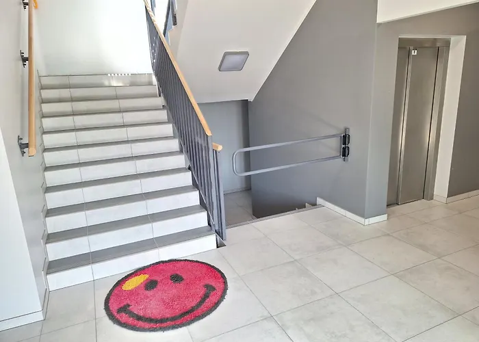 Loft 24 - Prywatny Parking Nawet Na Samochody Dostawcze, F-ra Vat Apartamento